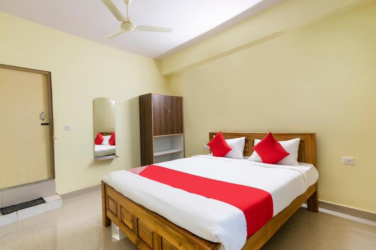 Oyo Kalpataru Lodge Hunsur Buitenkant foto